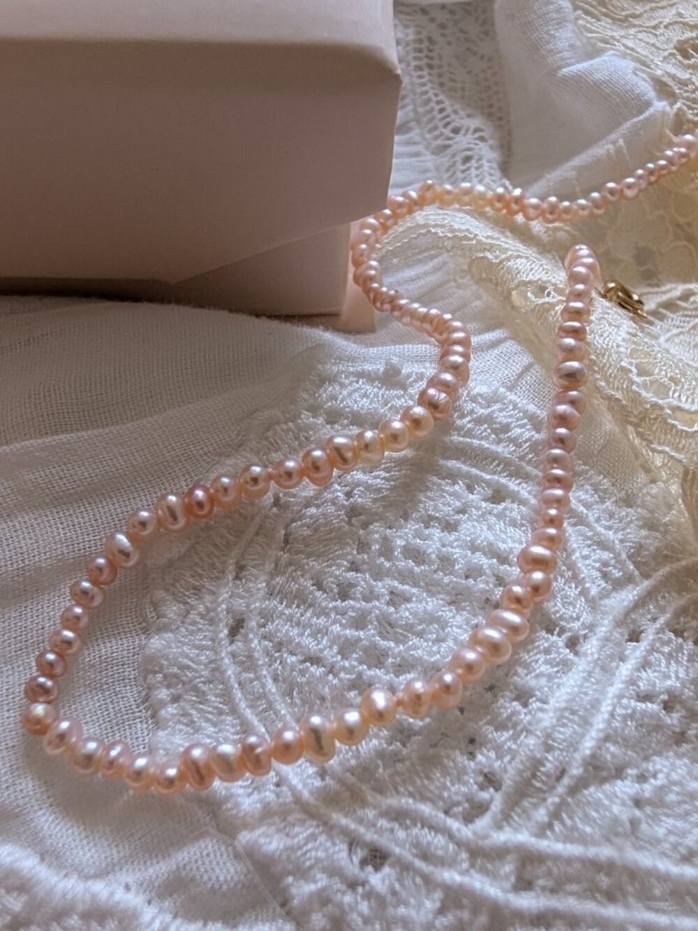 Limited Edition Catbird Ghost Rose Pearl Collar, 15-17" (1 Of 350) - Picture 10 of 14